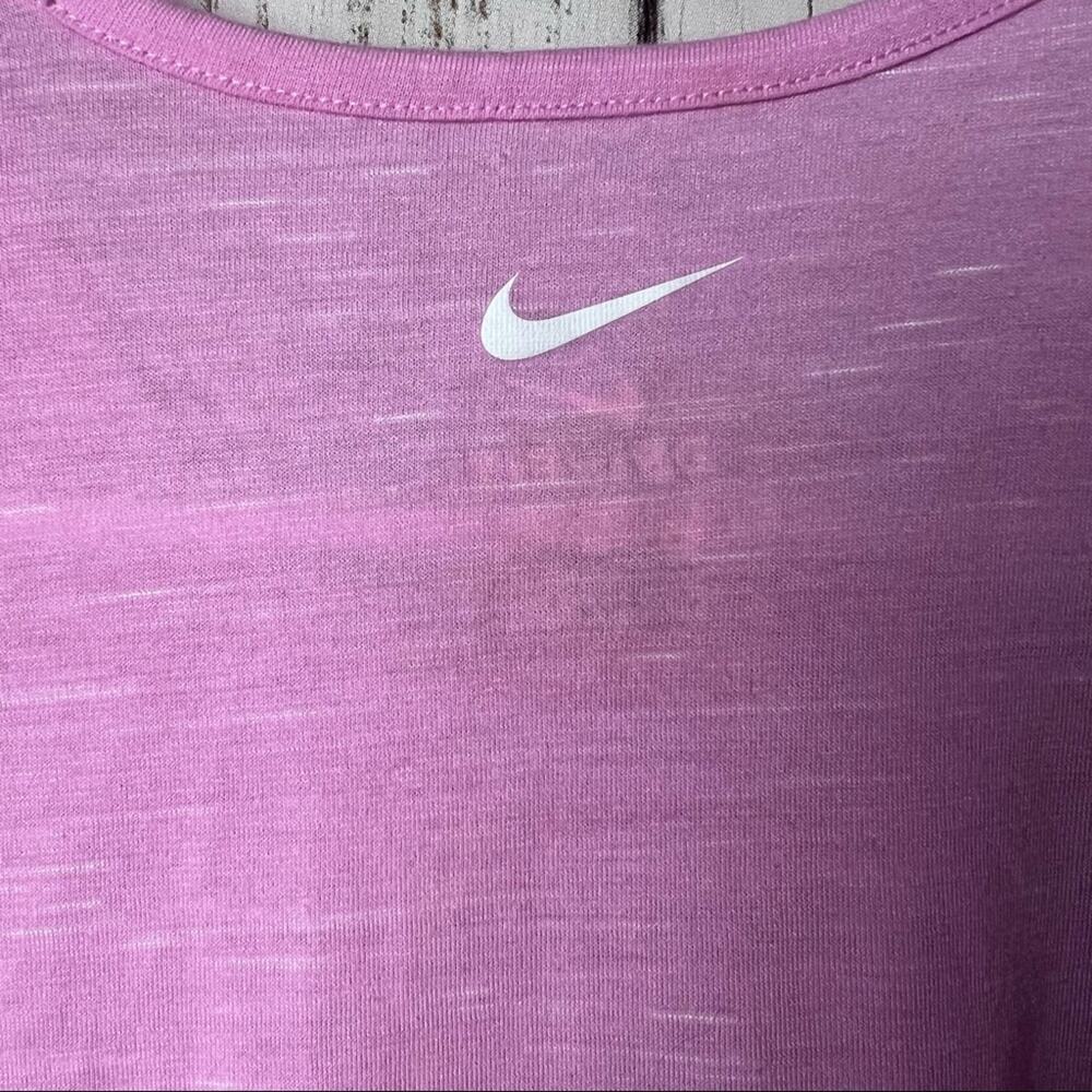 Nike Womens Sporty Athletic Crew Neck Sleeveless Workout Top Sz M NWT - Picture 11 of 11